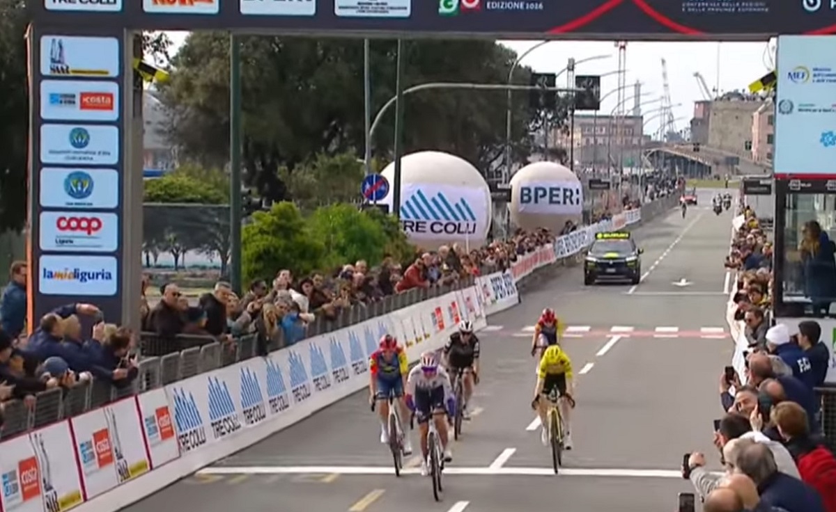 Silvia Persico en course sur une épreuve italienne