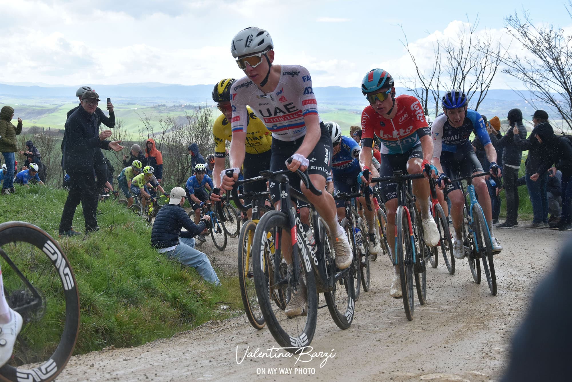 Tadej Pogacar et la sélection UAE pour les Strade Bianche 2026