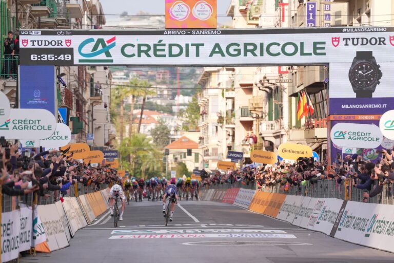 Tadej Pogacar après l’arrivée d’une course