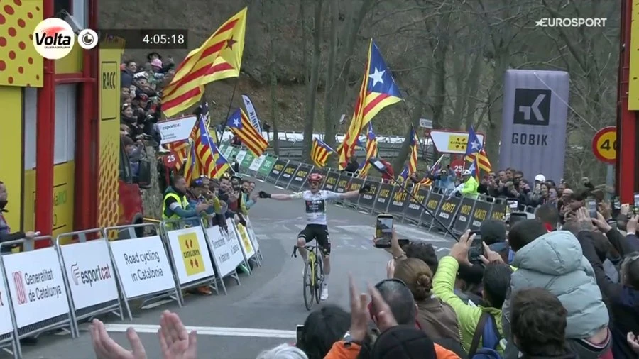 Jonas Vingegaard victoire étape Volta Catalunya