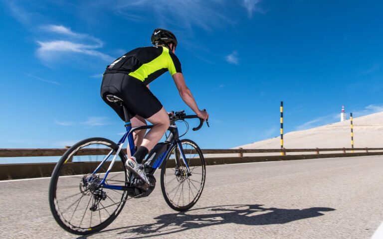 Vélo de route d’occasion : une solution économique et performante pour les cyclistes