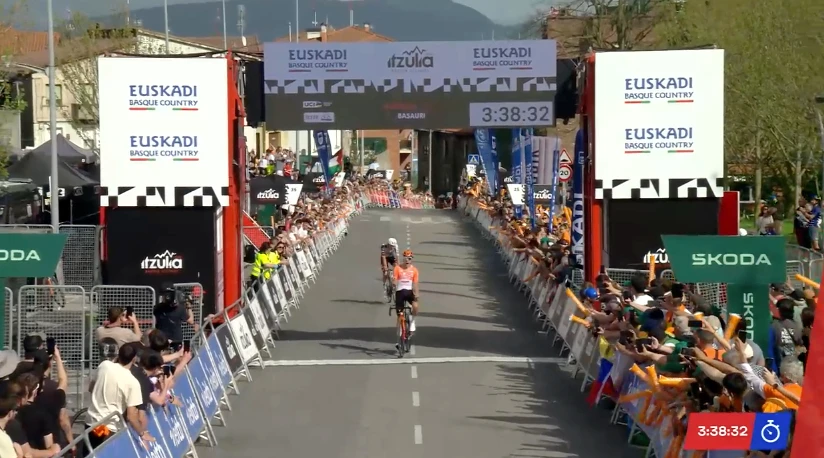 Axel Laurance victoire étape 3 Itzulia