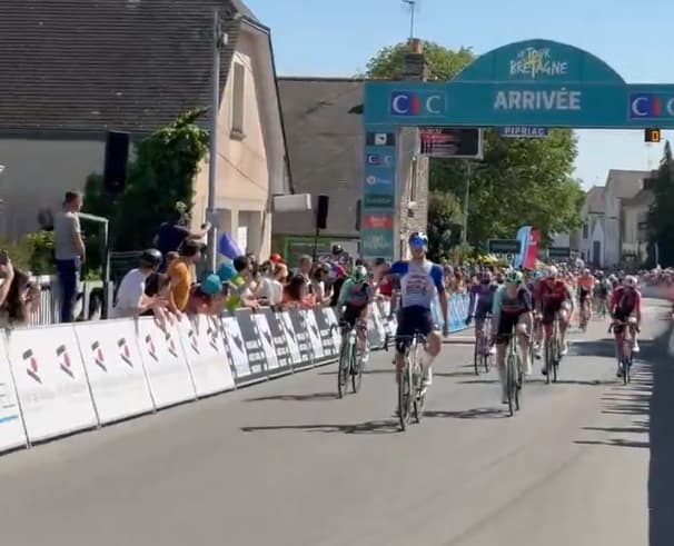 Tour de Bretagne étape 1 résultats Magagnotti