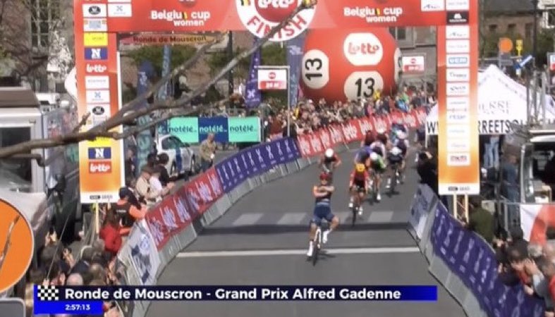 Clara Copponi sprint Ronde de Mouscron