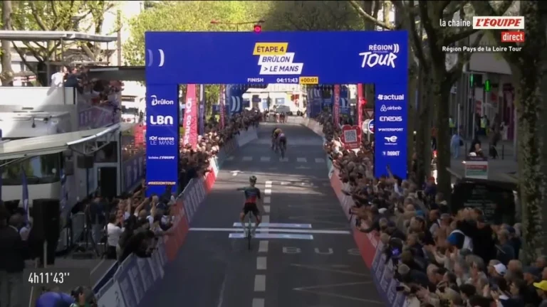 Antoine L'Hôte vainqueur du Région Pays de la Loire Tour