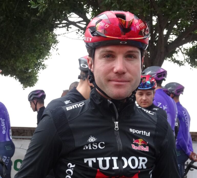 Marc Hirschi blessure clavicule Flèche Wallonne chute