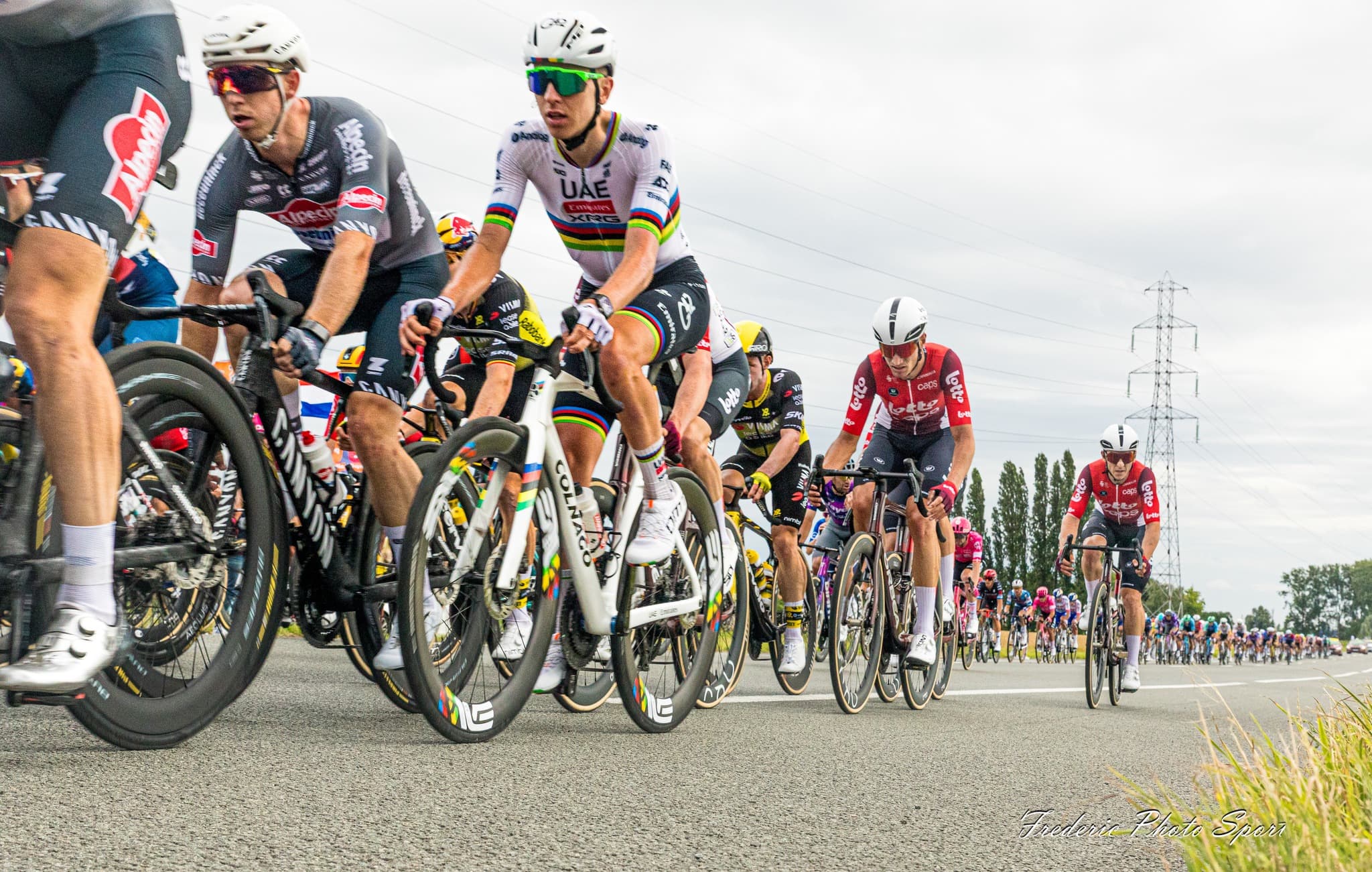 Tadej Pogačar en course avant le Tour de Romandie