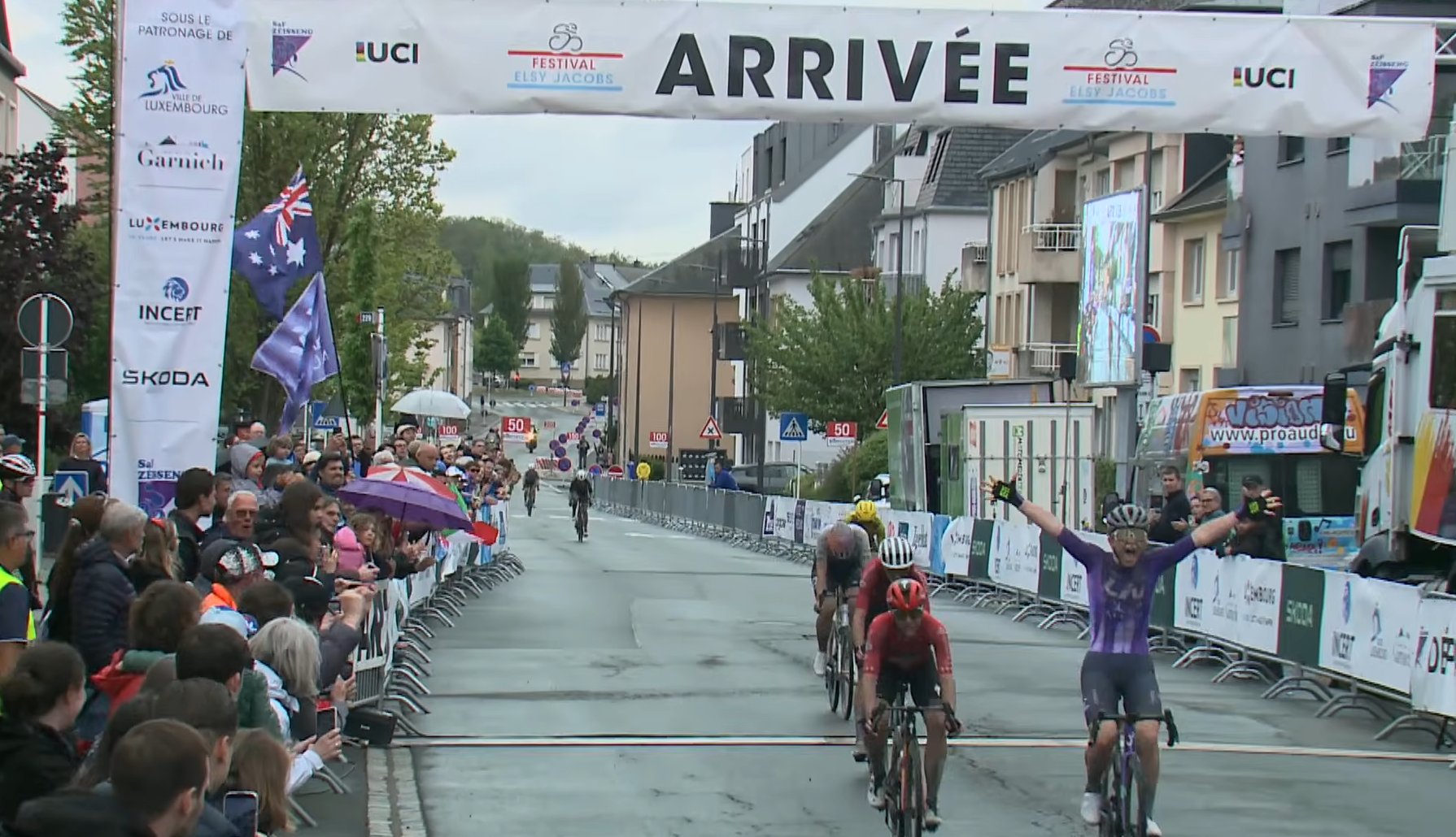 Erin Boothman victoire Festival Elsy Jacobs arrivée sprint