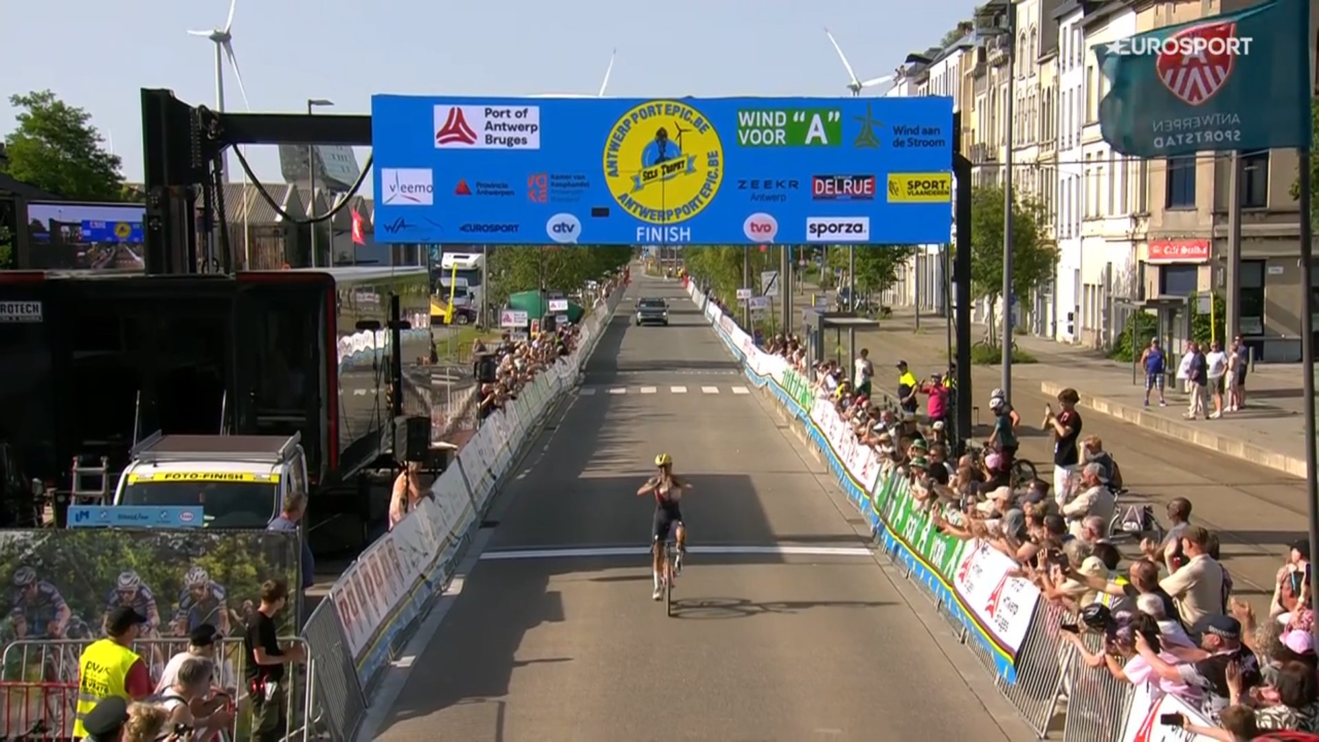 Femke Markus remporte l’Antwerp Port Epic Ladies devant Marta Lach et Femke Gerritse.