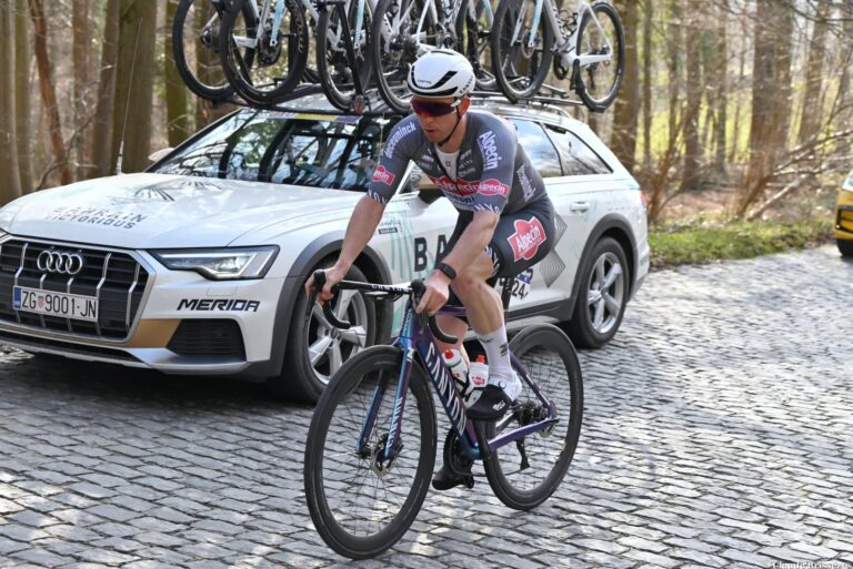 Kaden Groves avec Alpecin - Premiertech avant le Giro d’Italia