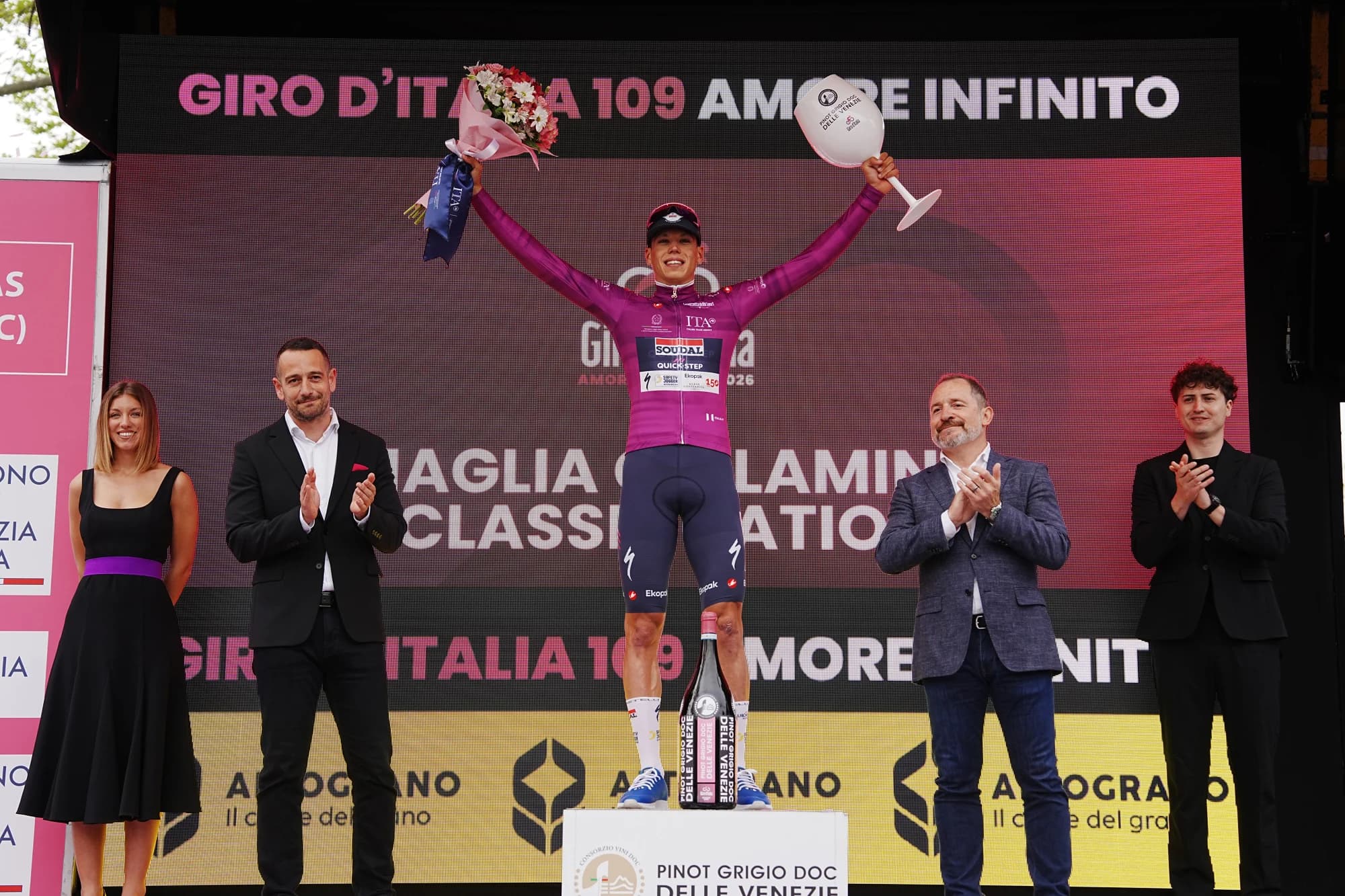 Paul Magnier lors du Giro d’Italia, leader du classement par points après la première étape.