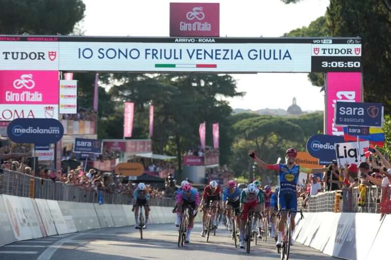 Jonathan Milan vainqueur de la 21e étape du Giro d’Italia 2026