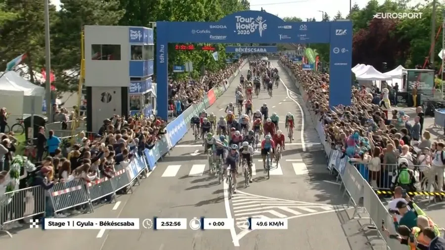 Tim Merlier lors d’une arrivée au sprint sur le Tour de Hongrie