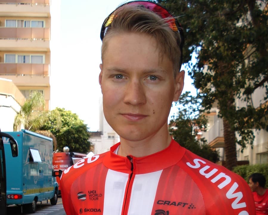 Wilco Kelderman avant une étape du Tour d’Italie