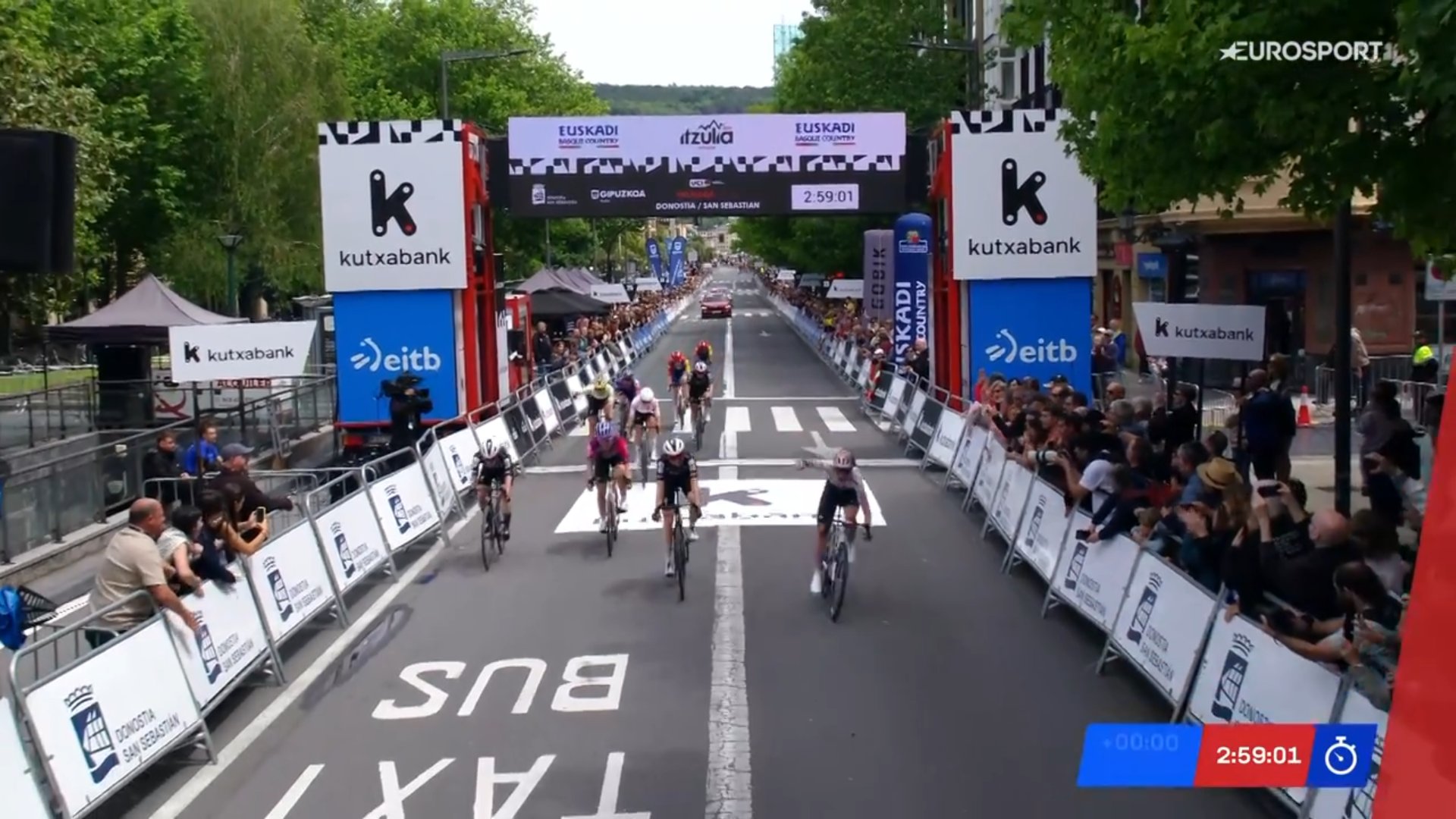 Dominika Wlodarczyk a remporté la dernière étape de l’Itzulia Women.