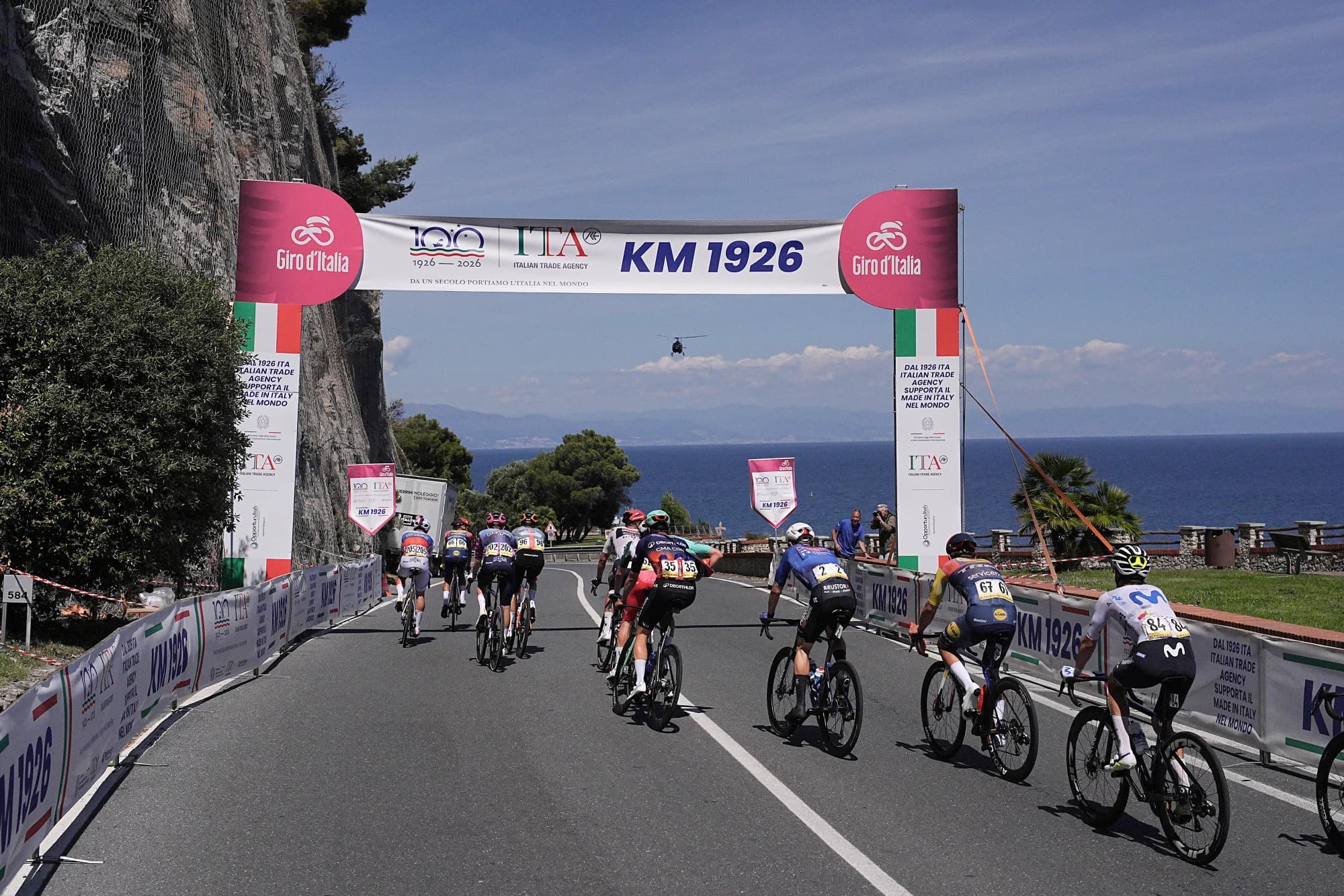 peloton avant la 13e étape du Giro d’Italia entre Alessandria et Verbania