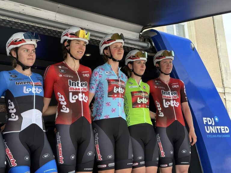 Sandrine Tas après sa victoire sur le Bretagne Ladies Tour.