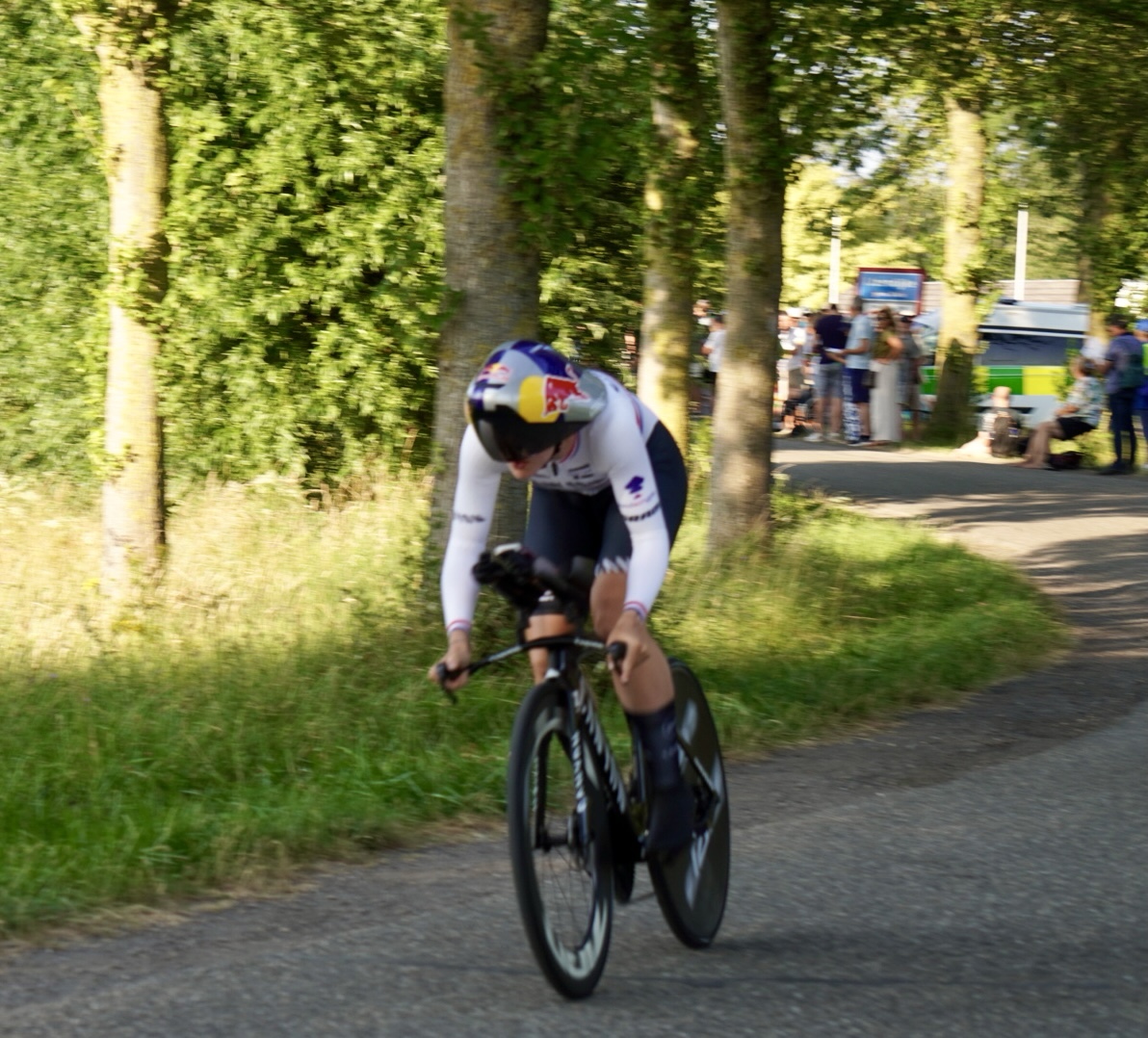 Zoë Bäckstedt lors du prologue du Baloise Ladies Tour 2026