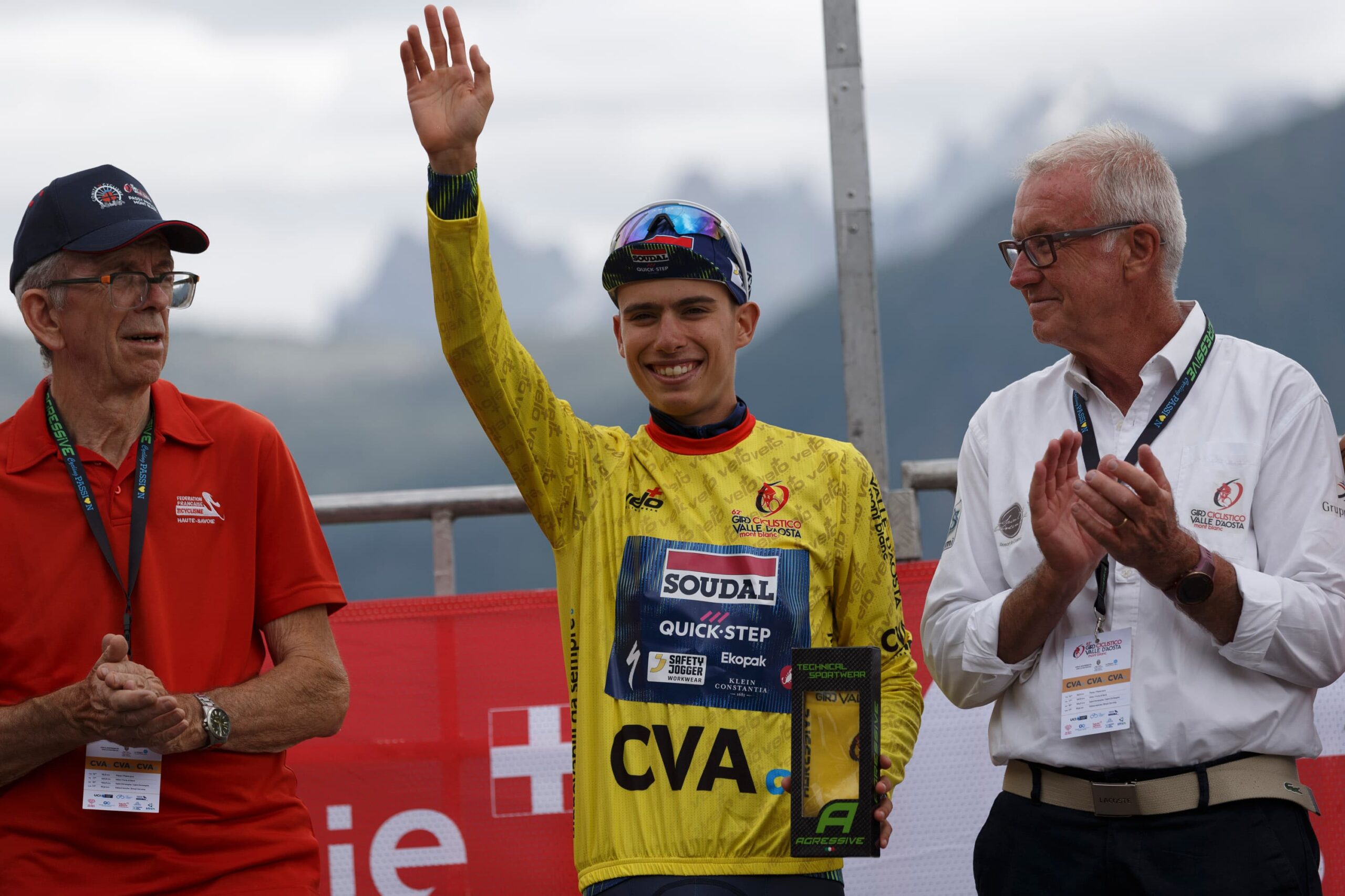 Henrique Bravo réagit après sa victoire au Giro Valle d’Aosta 2026
